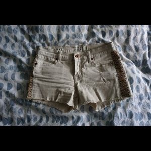 Lucky Brand Malibu Embroidered Shorts